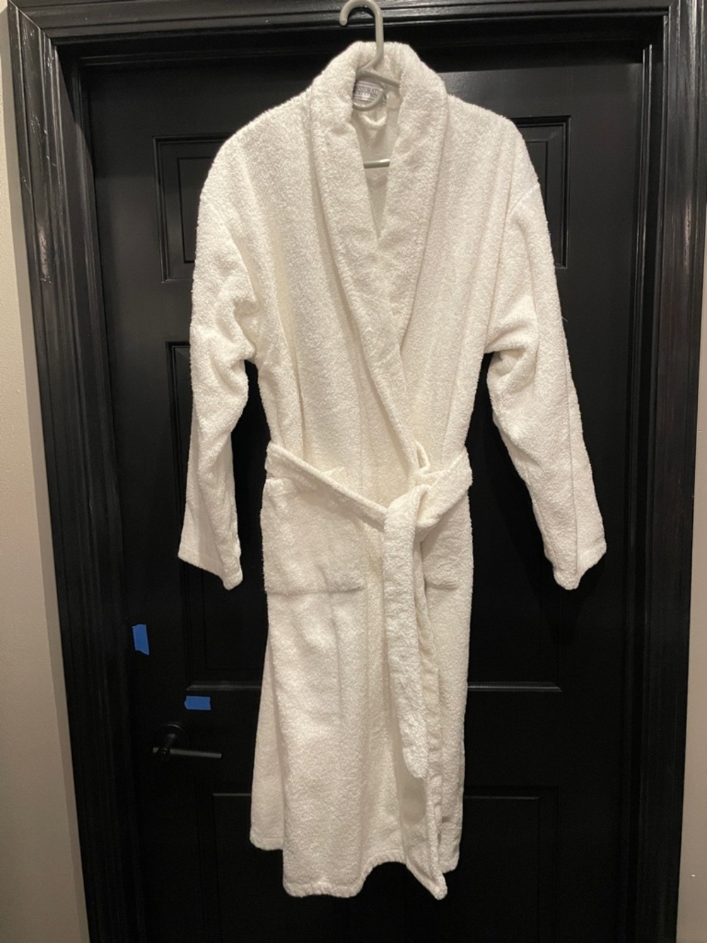Restoration Hardware White Plush Shawl-Collar Bathrobe